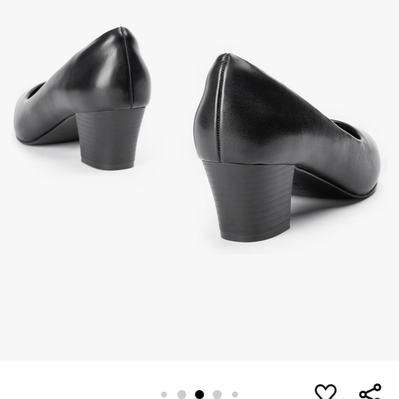 NWOT Brand new, never worn, Cusolemore Black Block Heels. - Picture 6 of 8